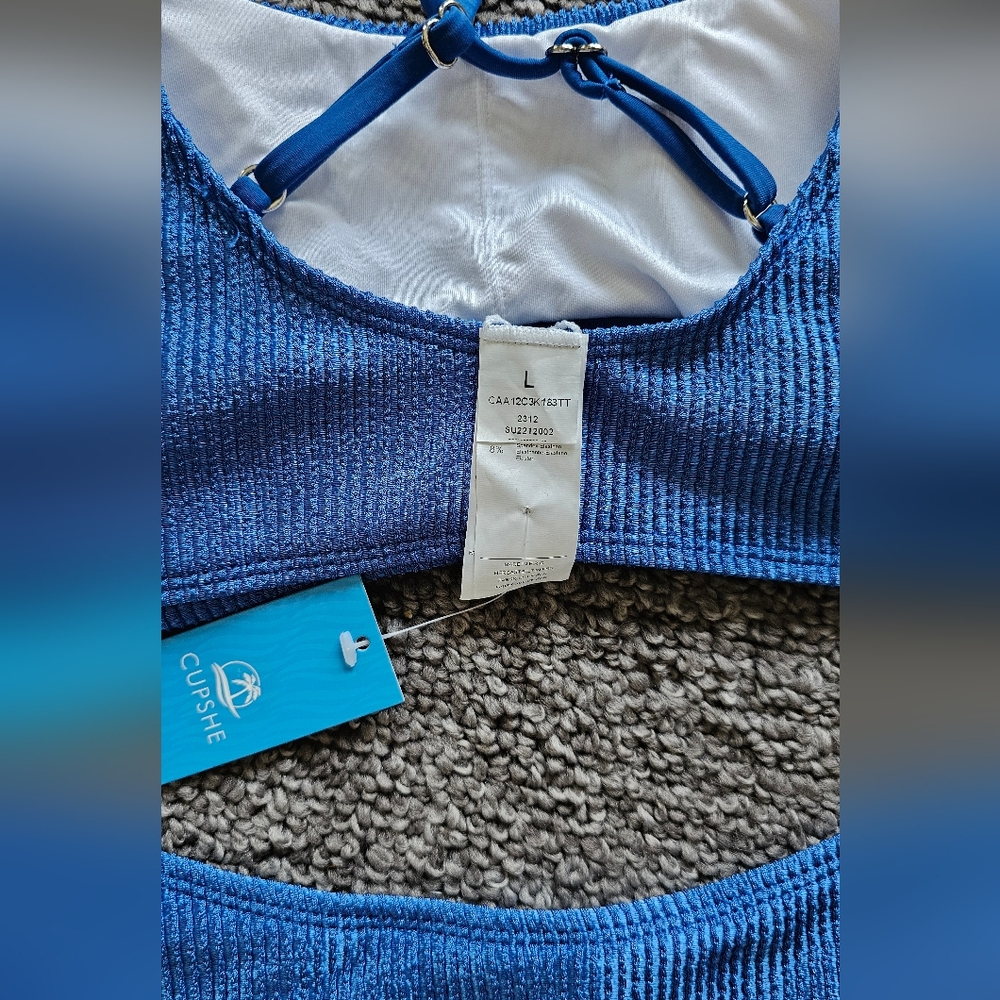 Cupshe Blue Ribbed Bikini Set - Picture 3 of 6